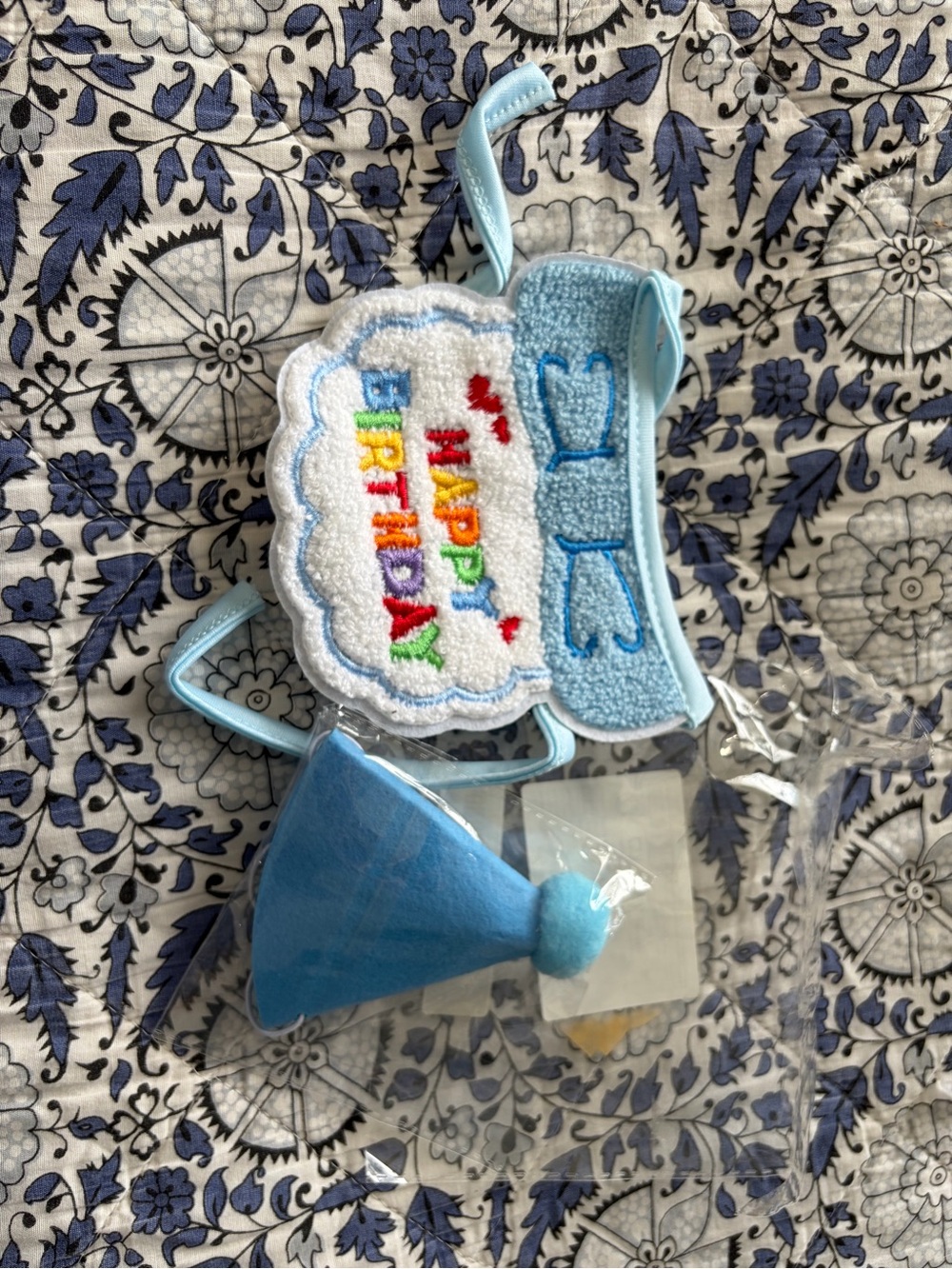 NWT Pet Blue 'Happy Birthday' Party Hat & bib Set osfm dog, cat, etc